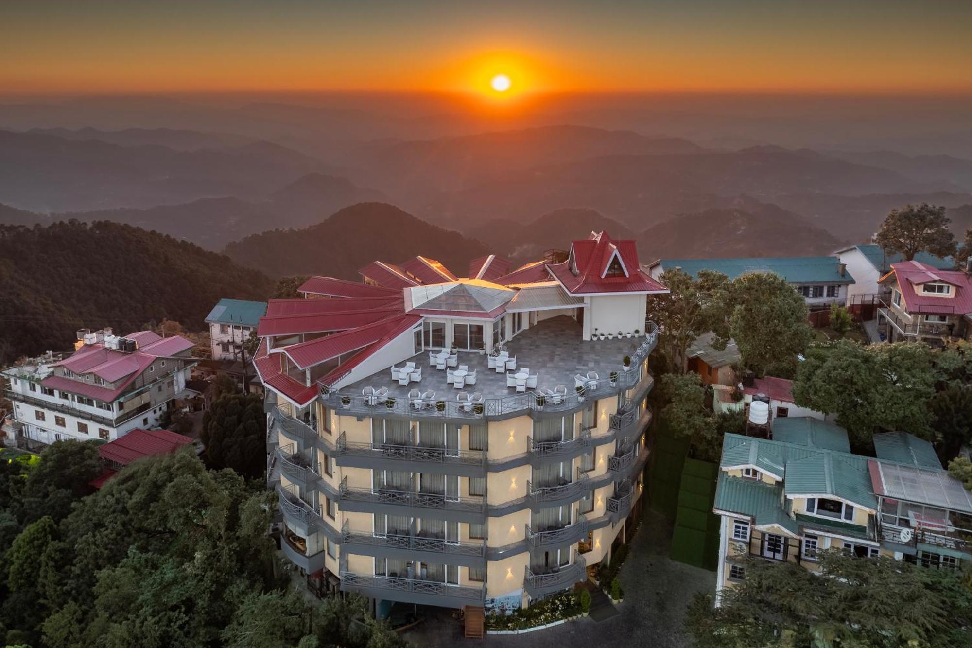 Snow Valley Heights Shimla Eksteriør bilde